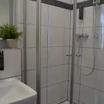 - Zoo Apartamento